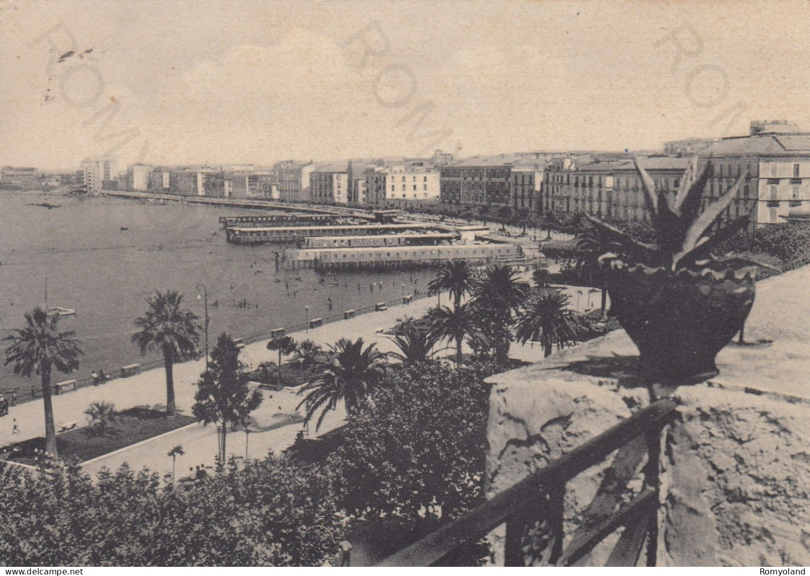 CARTOLINA  CASTELLAMMARE DI STABIA,NAPOLI,CAMPANIA-LA VILLA VISTA DALL'OSSERVATORIO-VACANZA,LUNGOMARE,VIAGGIATA 1958 - Castellammare Di Stabia