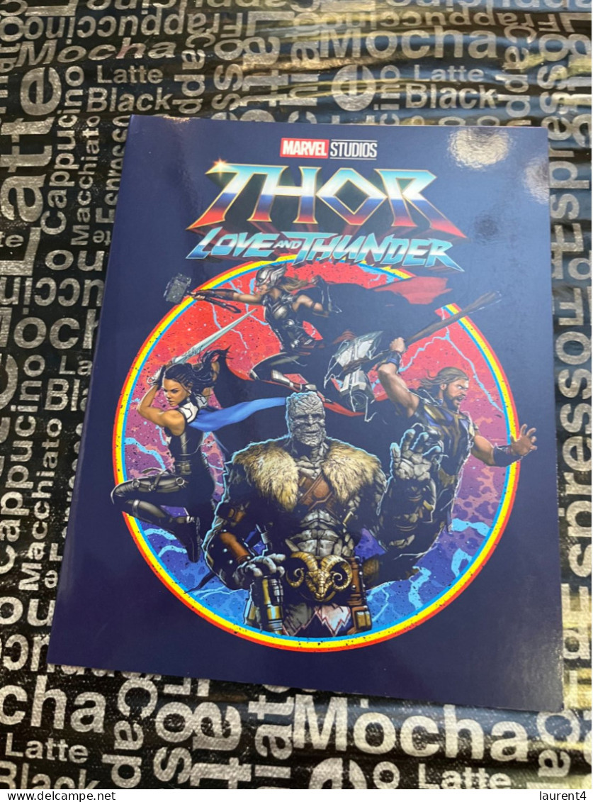 (folder 31-7-2023) Australia Post - 2022 Folder + Thor Love & Thunder (Presentation Pack + Stickers + Cover) - Presentation Packs