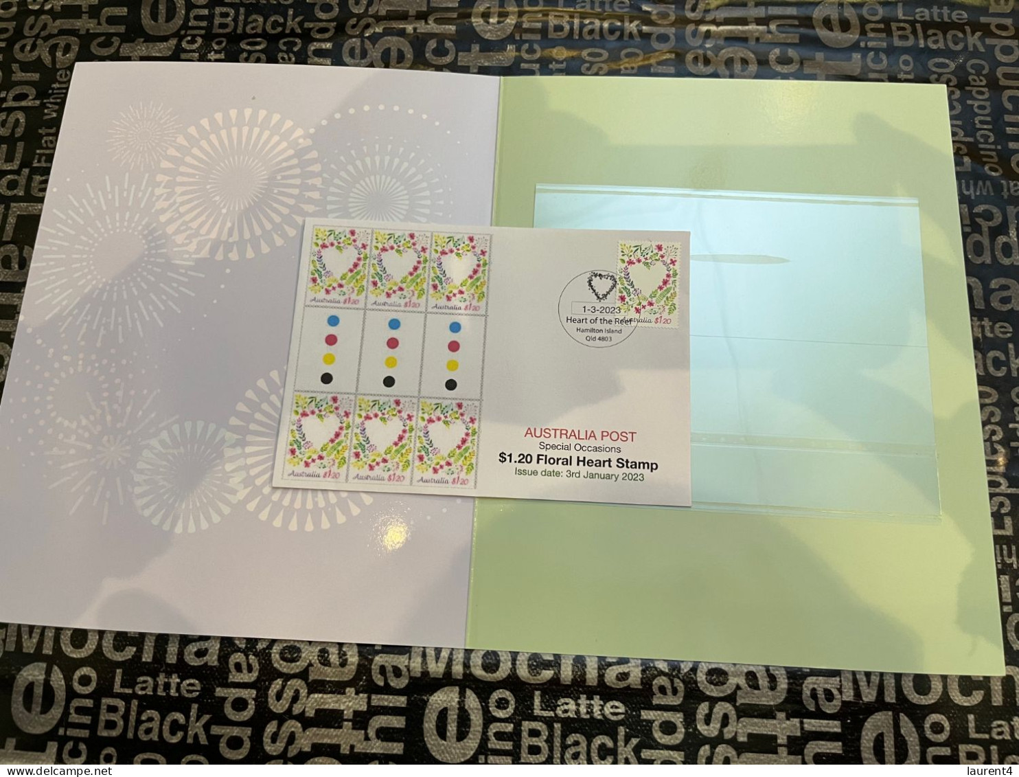 (folder 31-7-2023) Australia Post - 2023 Folder + Cover $ 1.20 Love Heart - Special Occasion (Presentation Pack + Cover) - Presentation Packs