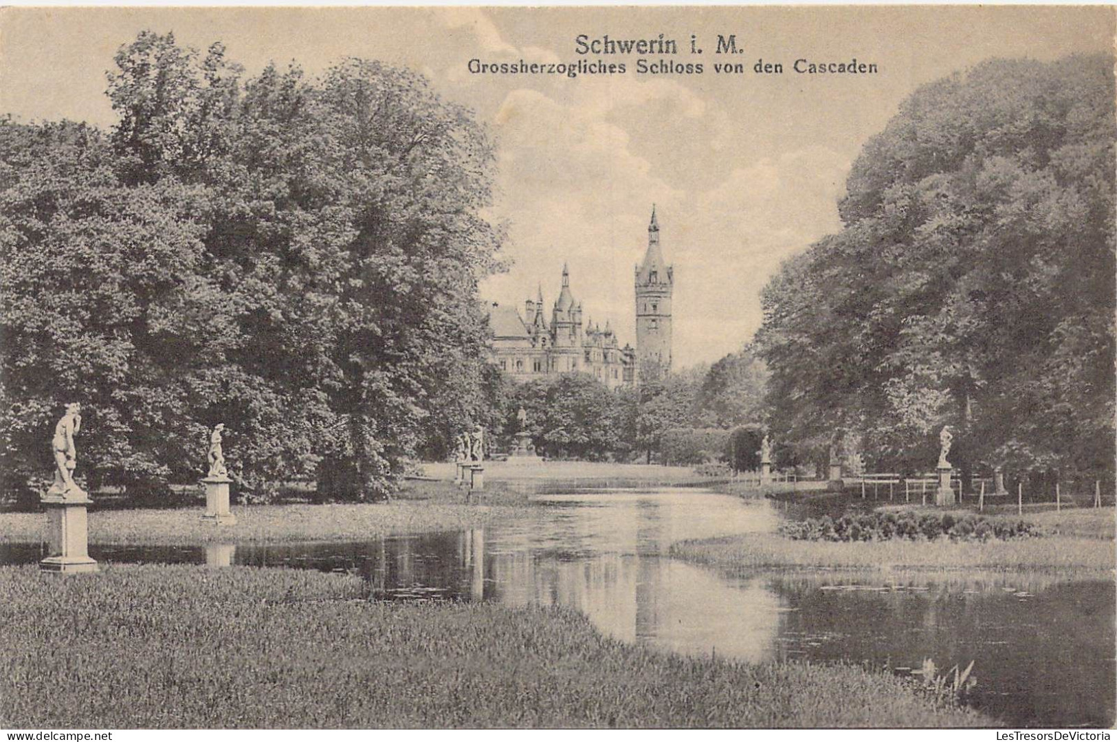 ALLEMAGNE - Schwerin I. M. - Grossherzogliches Schloss Von Den Cascaden - Carte Postale Ancienne - Schwerin