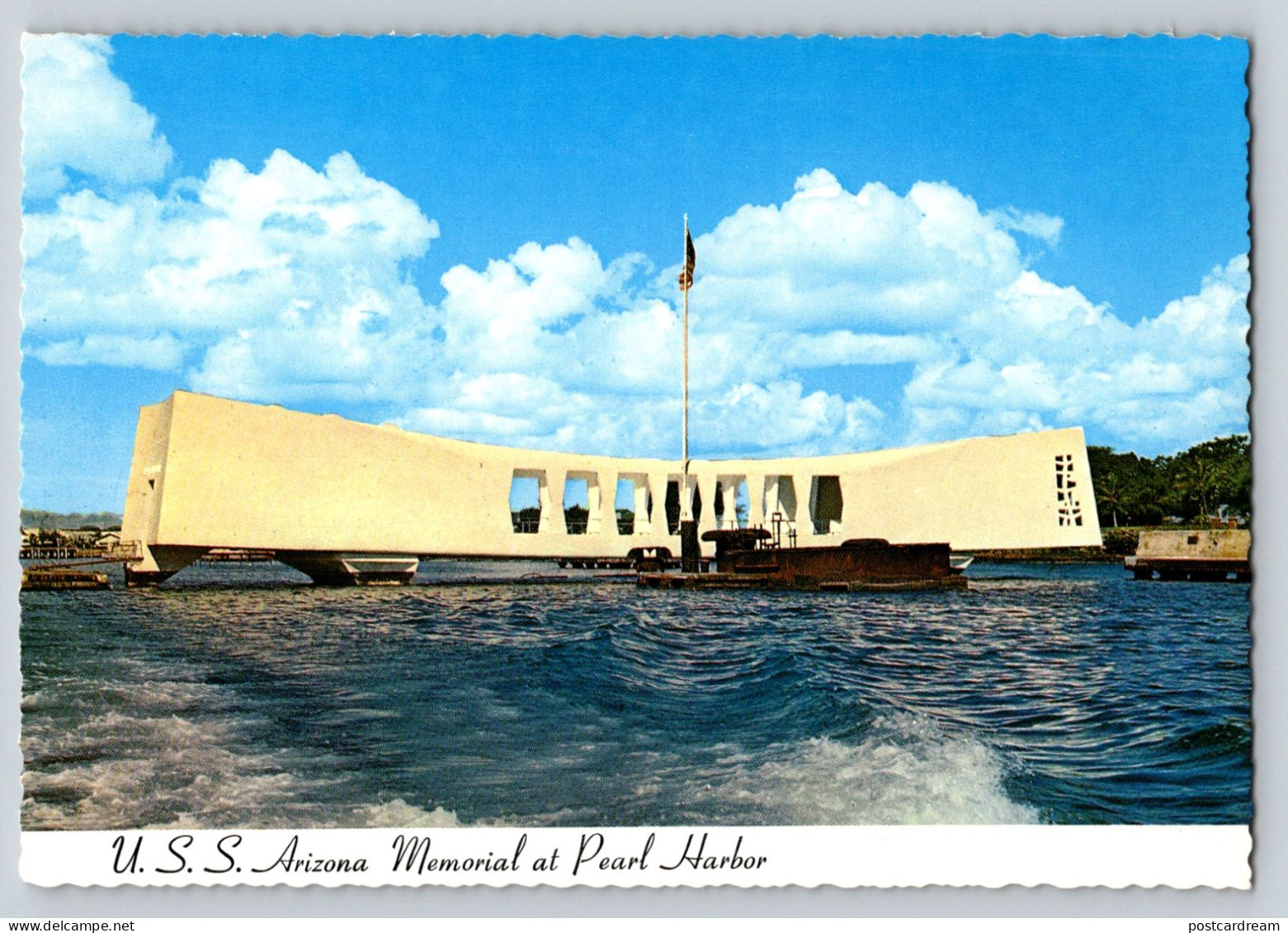 Honolulu Pearl Harbor Memorial 4x6 Postcard HA - Honolulu