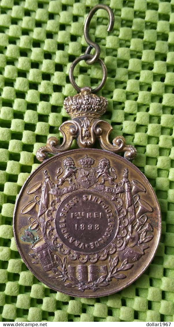 Medaille -  Gemeente Zele - Oost-Vlaanderen 1898 - Vaandelfeest Sint - Jozefscilde 1ste. Mei 1898 - Jetons De Communes