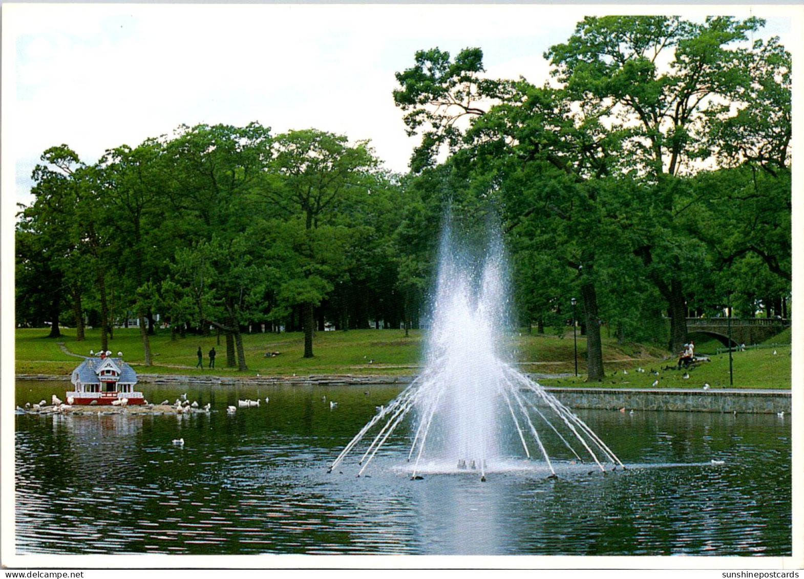 Maine Portland Deering Oaks Park The Fountain - Portland