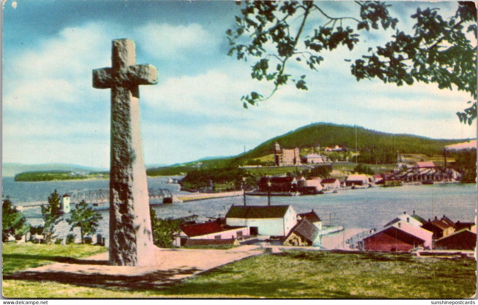 Canada Gaspe Jacques Cartier Cross Overlooking Gaspe Harbour - Gaspé