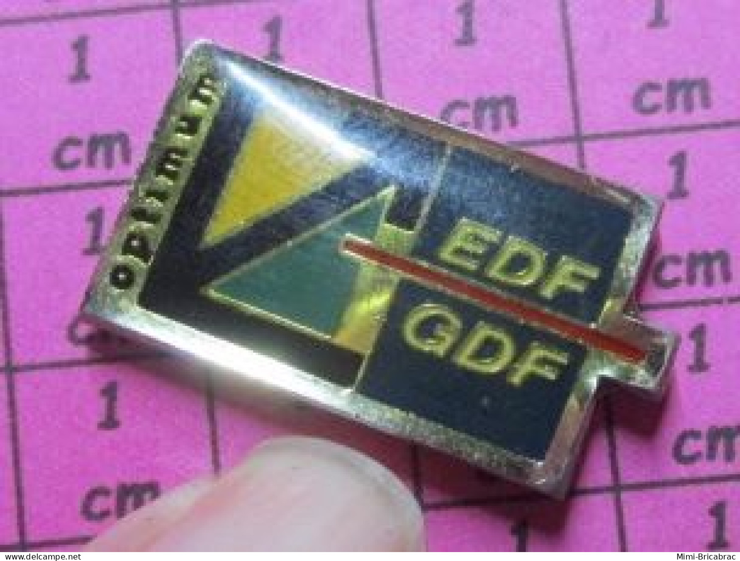 513G Pin's Pins / Beau Et Rare /  EDF GDF / OPTIMUM - EDF GDF