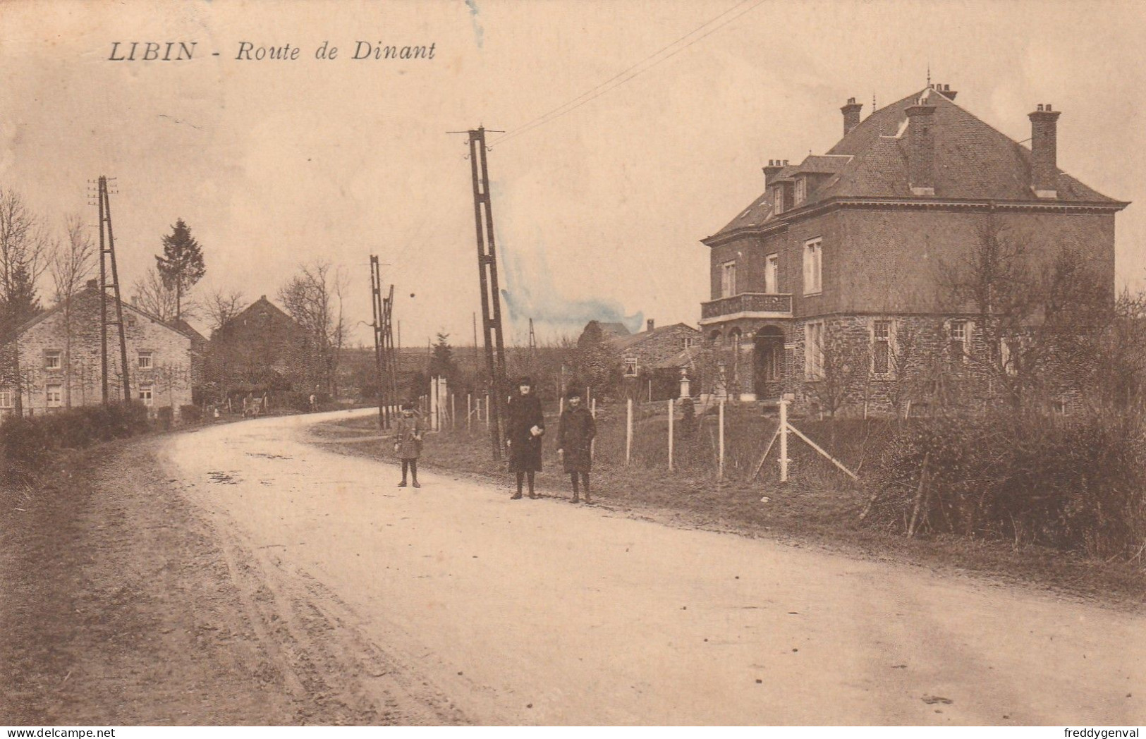 LIBIN ROUTE DE DINANT - Libin