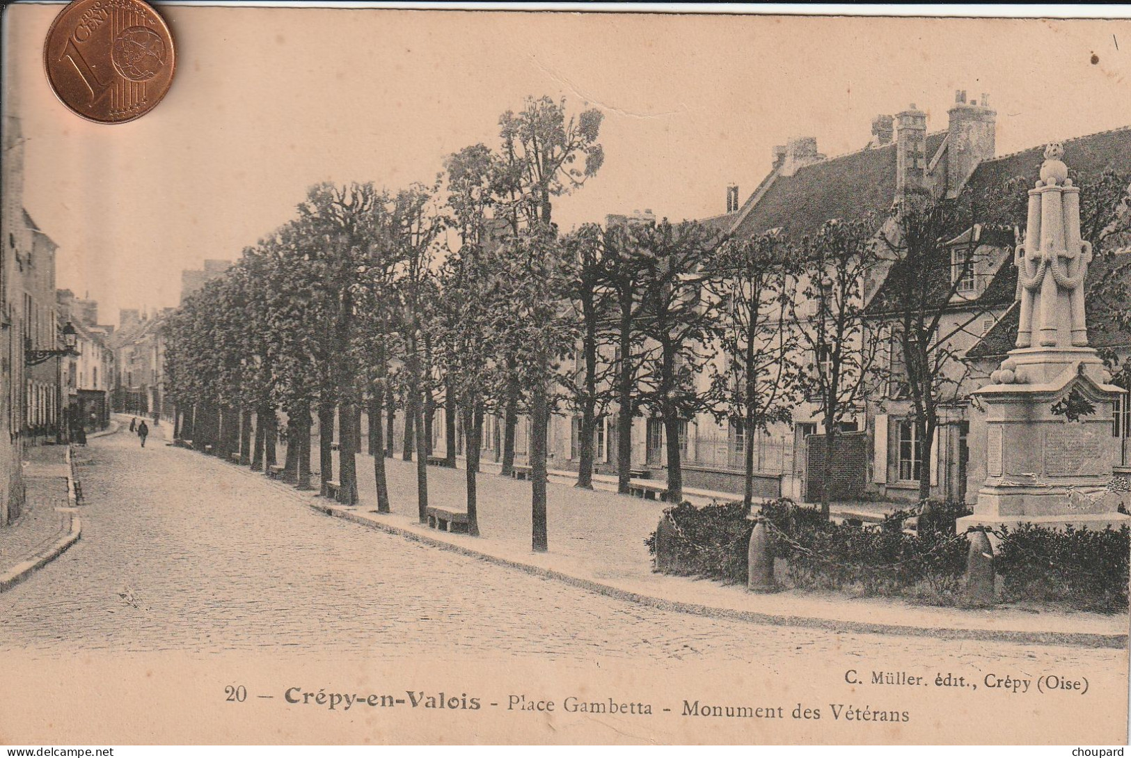 60  - Carte Postale Ancienne De  CREPY EN VALOIS   Place Gambetta - Crepy En Valois