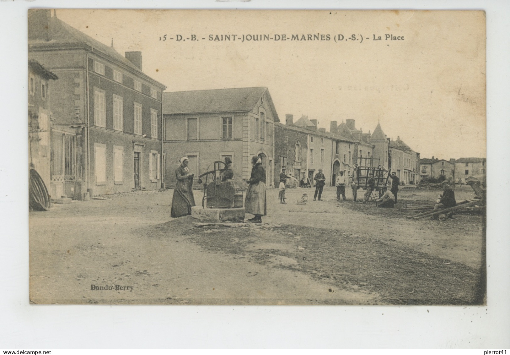 SAINT JOUIN DE MARNES - La Place - Saint Jouin De Marnes