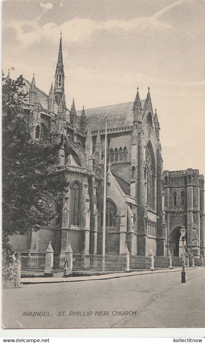 ARUNDEL - ST PHILIP NERI CHURCH - Arundel