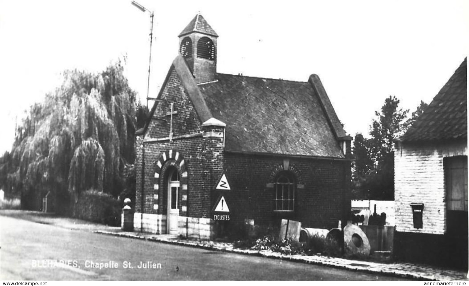 Bléharies Chapelle St Julien - Brunehaut