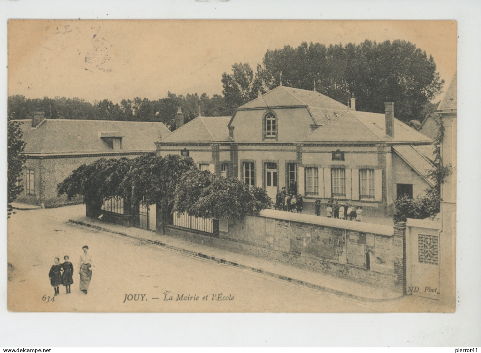 JOUY - La Mairie Et L'Ecole - Jouy