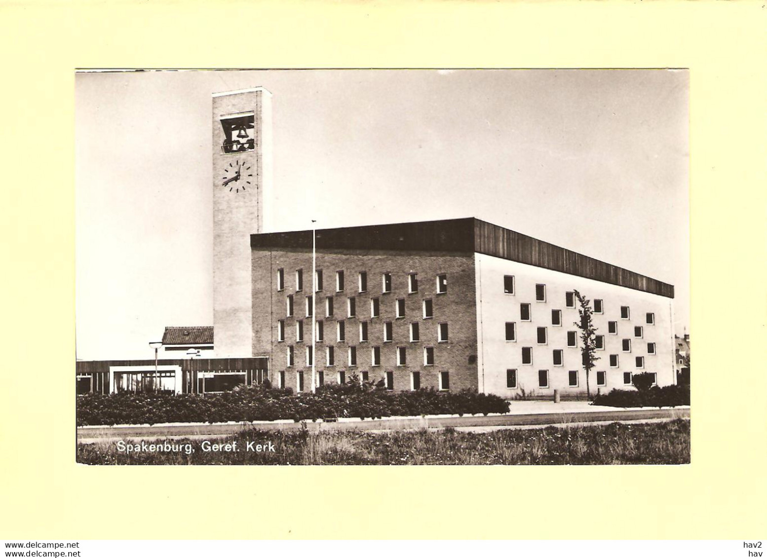 Spakenburg Gezicht Op Gereformeerde Kerk RY41966 - Spakenburg