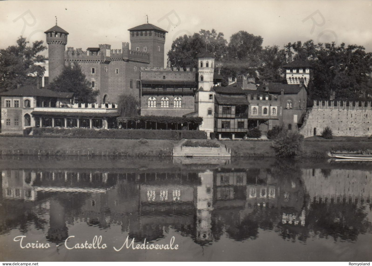 CARTOLINA  TORINO,PIEMONTE-CASTELLO MEDIOEVALE-STORIA,MEMORIA,CULTURA,RELIGIONE,IMPERO ROMANO,BELLA ITALIA,NON VIAGGIATA - Castello Del Valentino