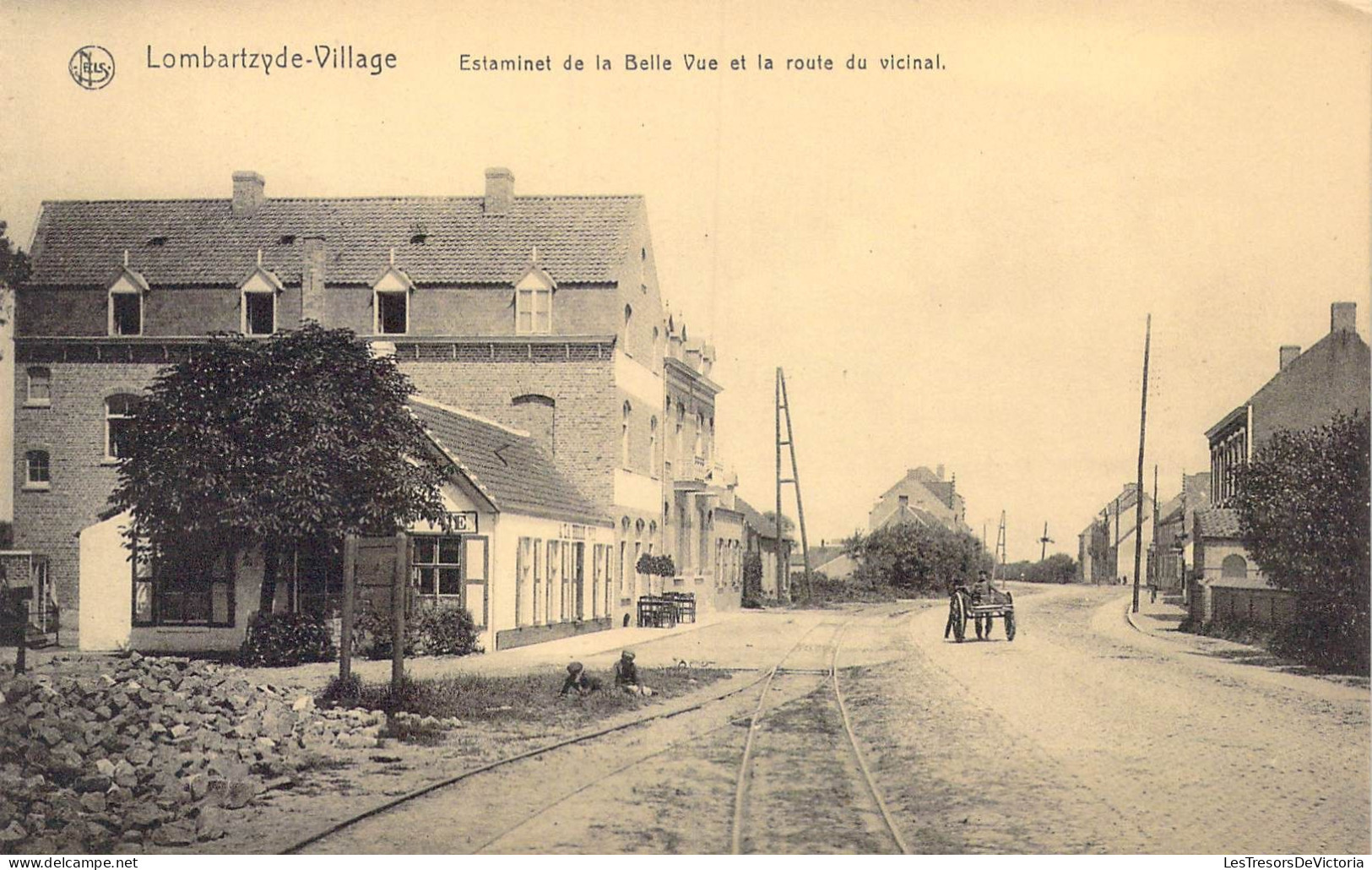 BELGIQUE - Lombartzyde-Village - Estaminet De La Belle Vue Et La Route Du Vicinal - Carte Postale Ancienne - Middelkerke
