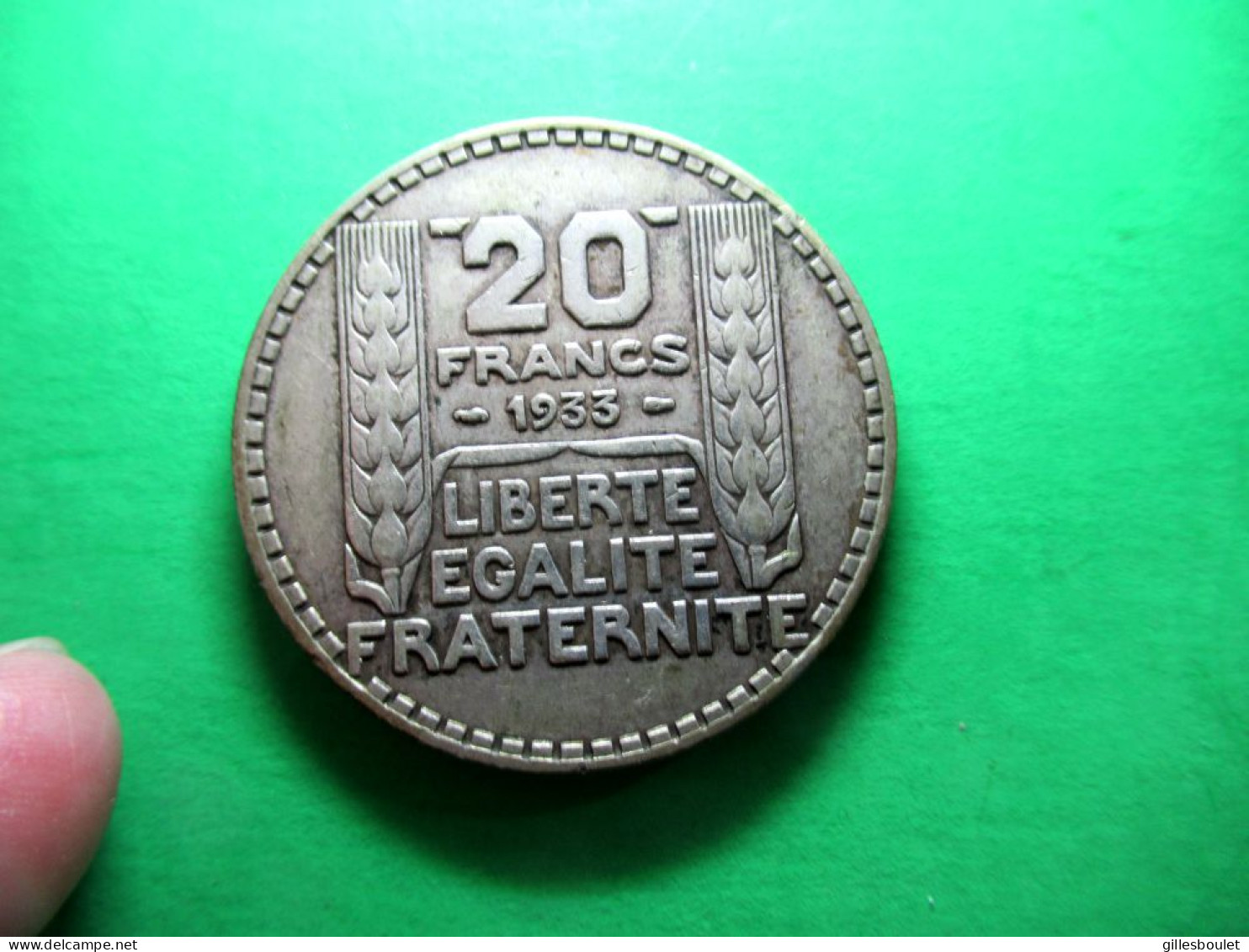 Groupe 4 pièces dont rare 10 francs 1945 (rameaux courts) SUP. 2 en argent: 20fr, 1933, 10fr. 1930 et 10fr.1948.