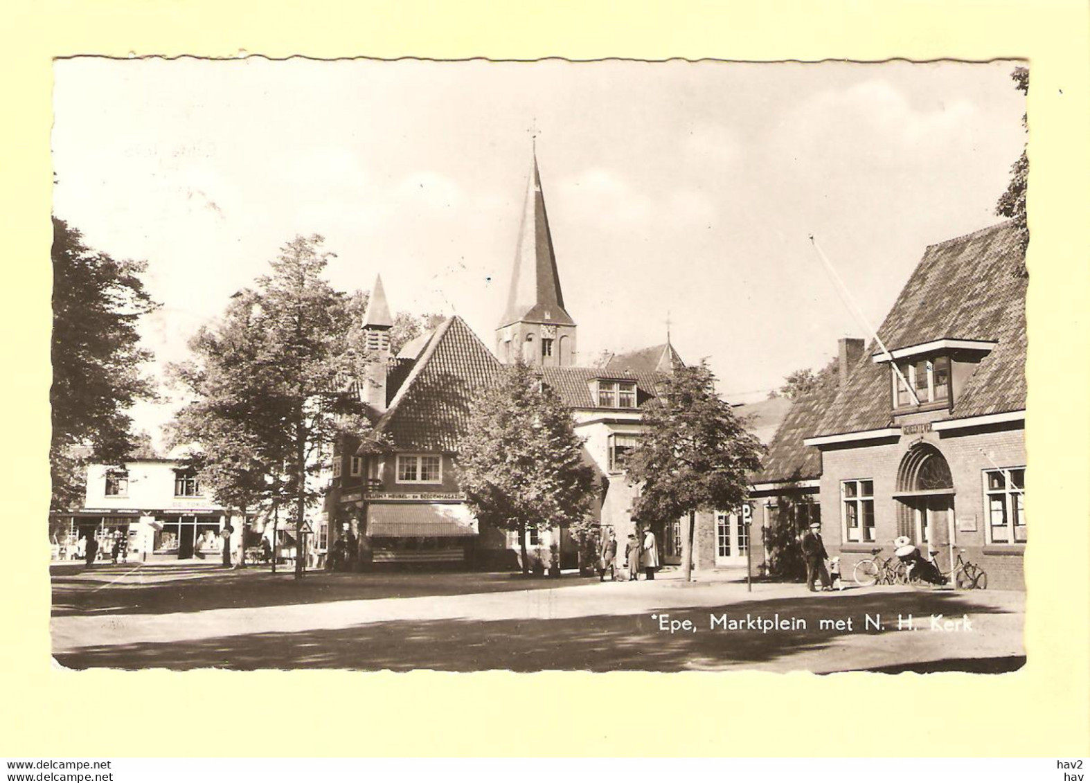 Epe Marktplein Met N.H. Kerk RY25355 - Epe