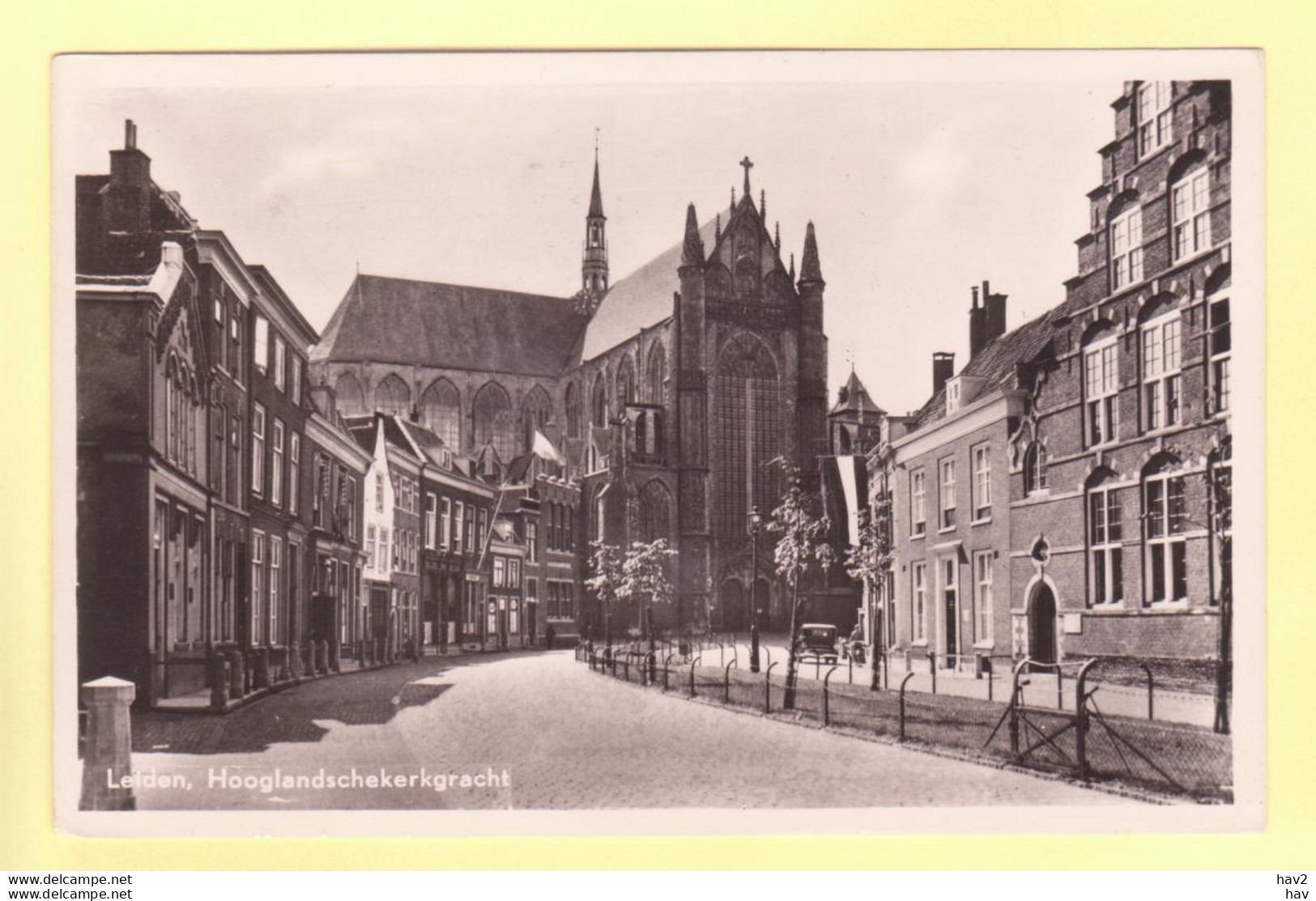 Leiden Hooglandschekerkgracht RY19528 - Leiden