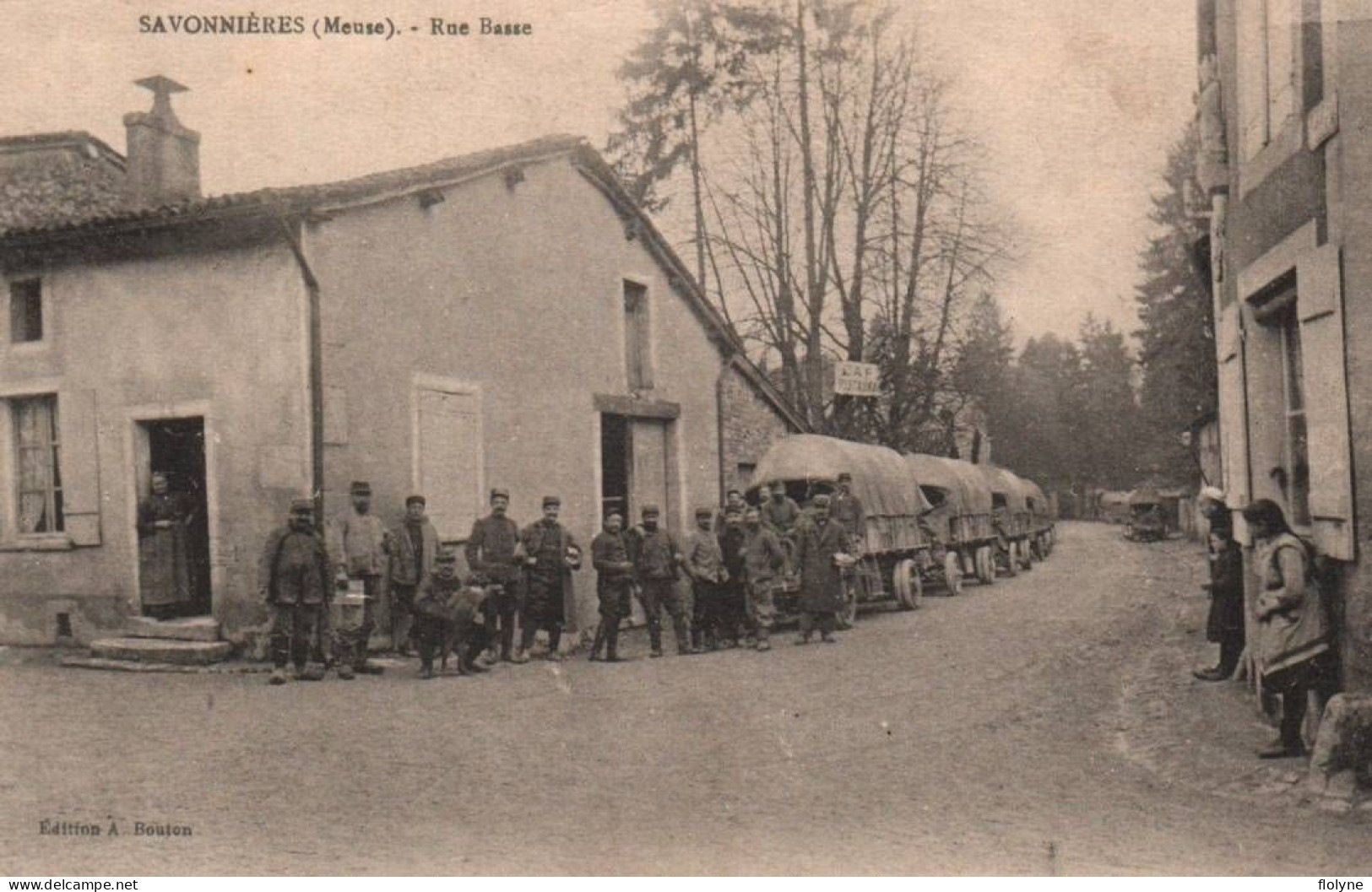 Savonnières - Rue Basse - Groupe De Militaires Soldats - Ww1 - Autres & Non Classés