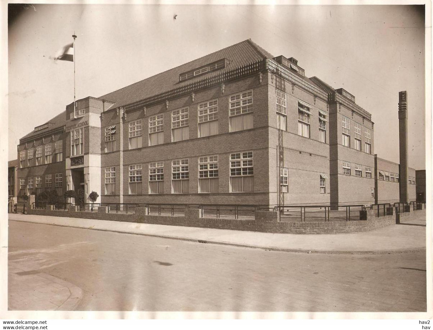 Tilburg Persfoto Nieuwe Textielschool 1930 KE696 - Tilburg