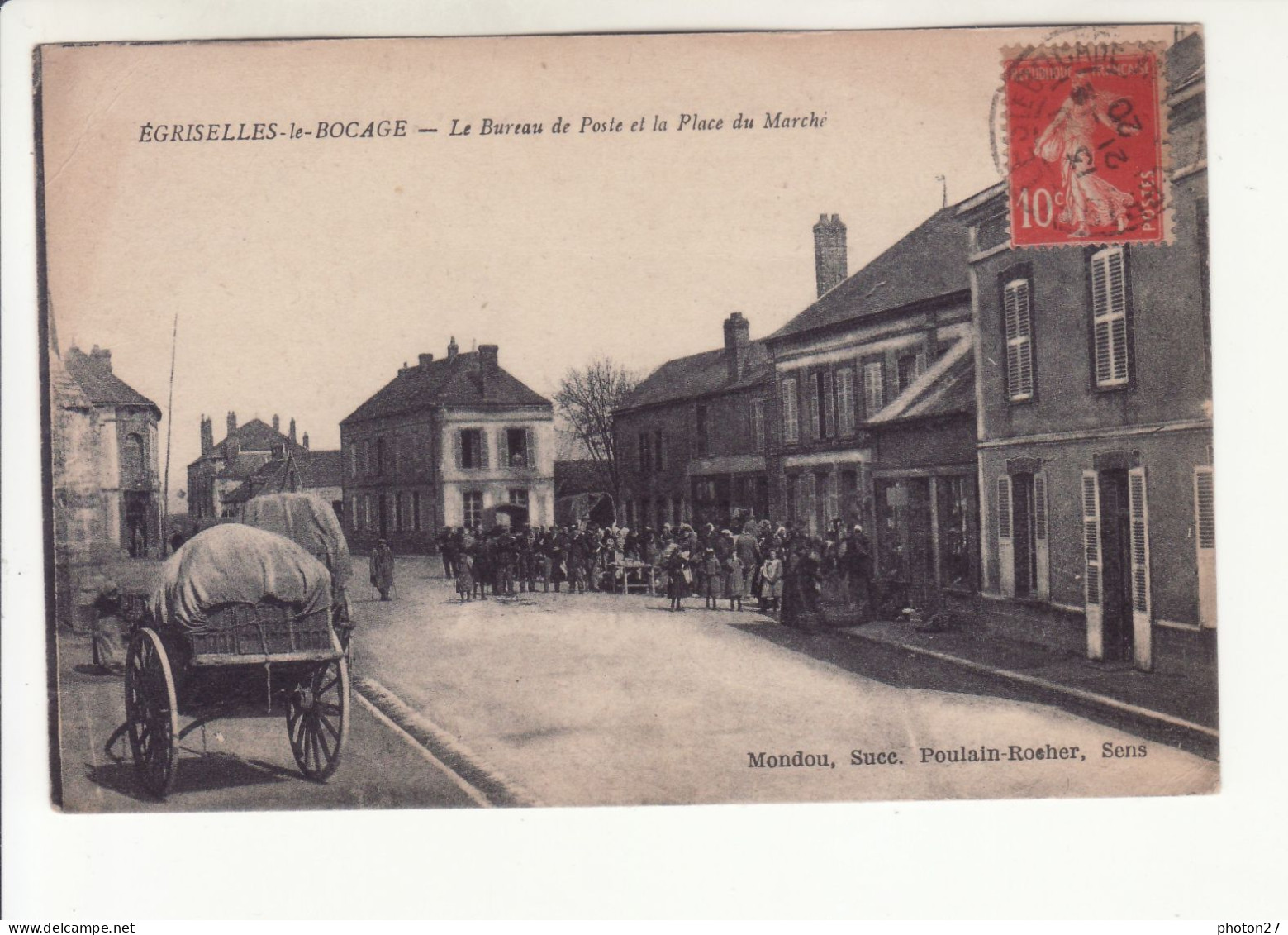 Egriselles Le Bocage - Bureau De Poste Et Place Du Marché (belle Animation) - Egriselles Le Bocage