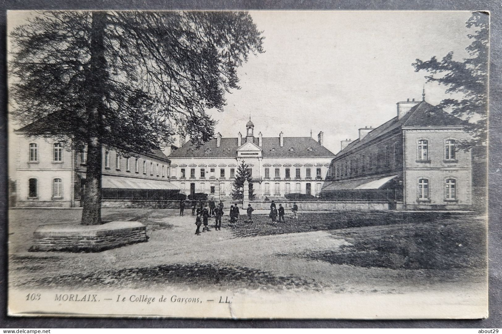 CPA 29 MORLAIX - Le Collège De Garçons - Edit. LL 103 - Etat - Réf R 249 - Morlaix