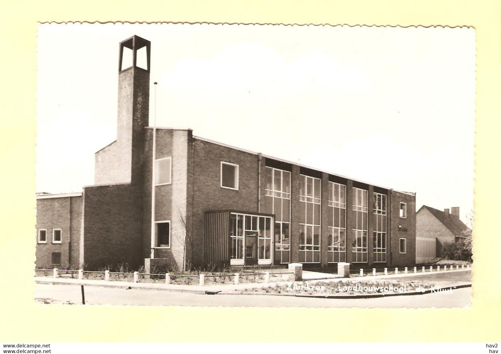 Zierikzee Landbouw School De Kluut  RY22751 - Zierikzee