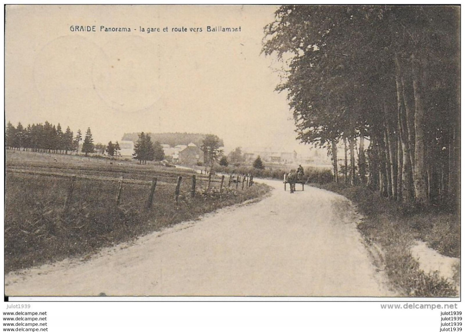 GRAIDE ..-- La GARE Et Route De BAILLAMONT . 1933 Vers CHENEE ( Mr Mme SLUYSMANS ) . Voir Verso . - Bièvre