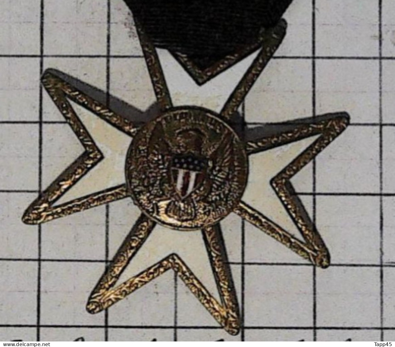 Médailles & Décorations > MEDAILLE AMERICAINE "AMERICAN Defense Service > Réf:Cl USA P 1/6 - Estados Unidos
