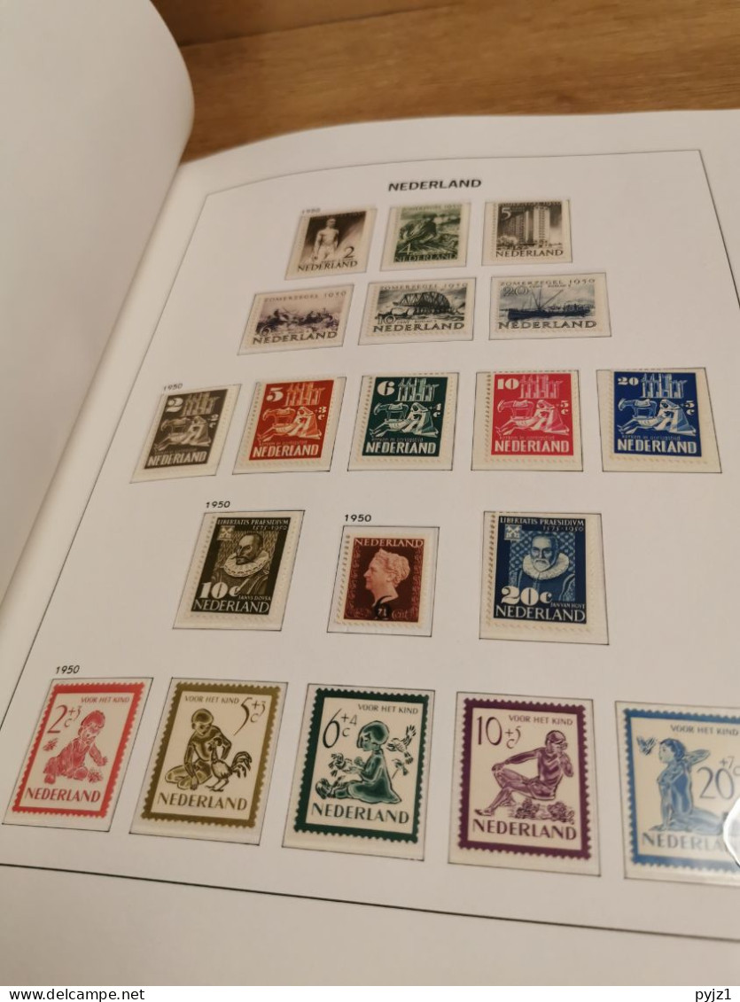 Netherlands MNH 1945-1985 in DAVO luxe album