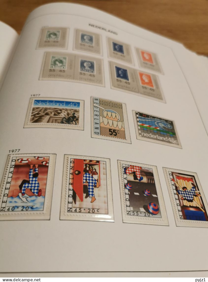 Netherlands MNH 1945-1985 in DAVO luxe album