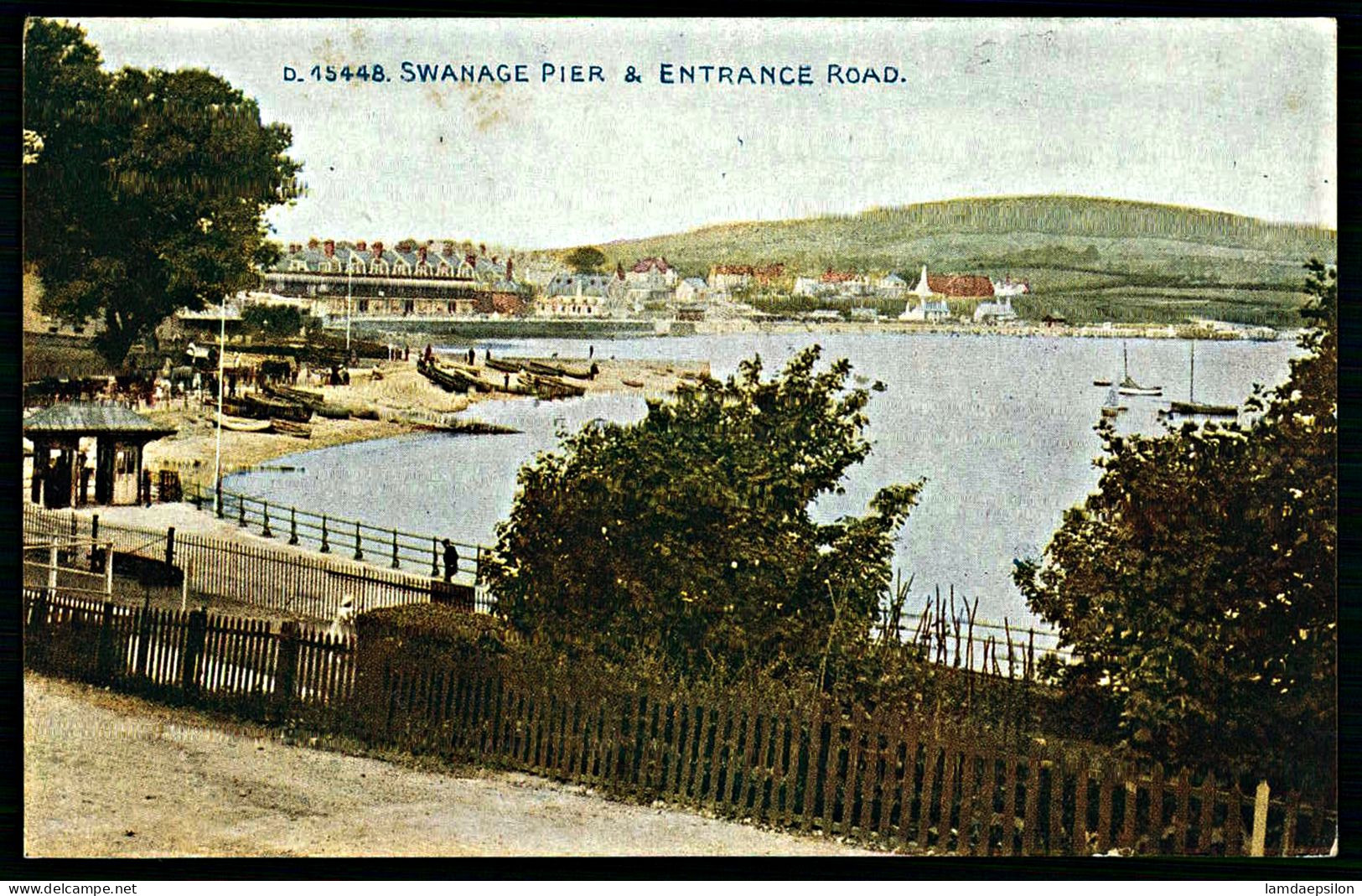 A64  ROYAUME-UNI CPA  SWANAGE PIER & ENTRANCE ROAD - Collections & Lots