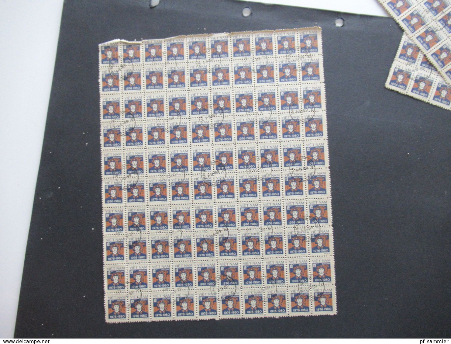 Asien Vietnam 1978 / 1980 Freimarken Motiv Soldat Buu Chinh 100er Bogenteile / Bogen (11 Stück) mit Stempel Hanoi