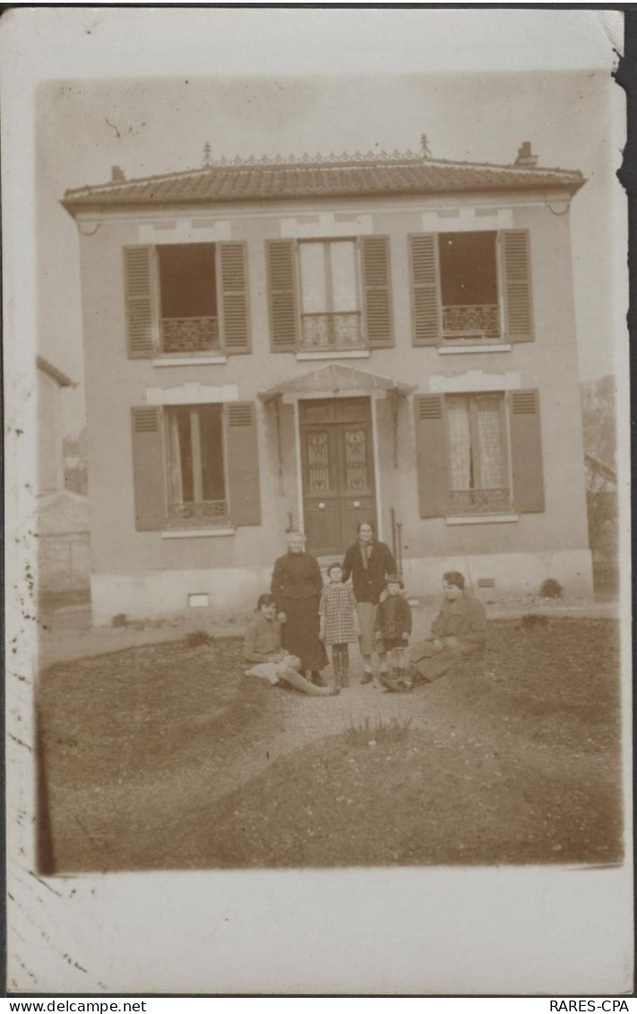 89 - VILLENEUVE SUR YONNE - CPA Photo 1928 - Famille Et Adresse à Identifier - Villeneuve-sur-Yonne
