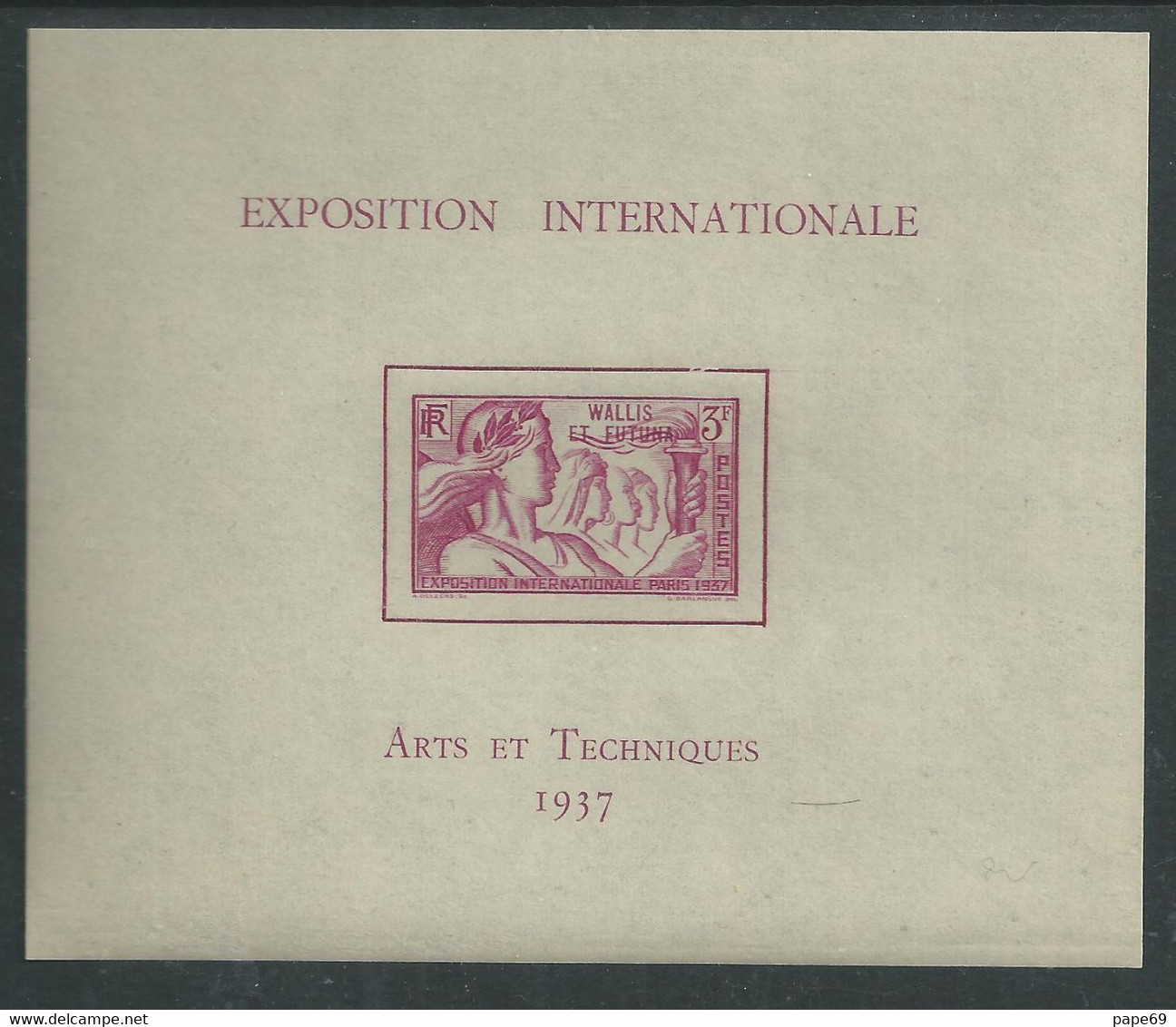 Wallis Et Futuna  BF  N° 1  X  Exposition Inter. Paris 1937, Le Bloc Trace De Ch. Gomme Fortement Altérée Sinon  TB - Impuestos