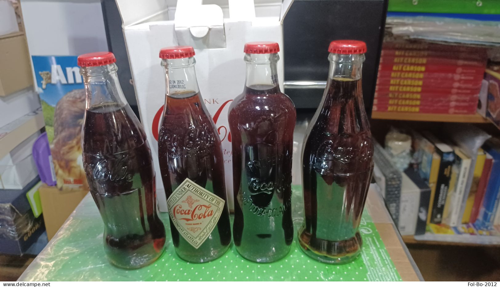 Coca-cola Box Delicions And Refreshing Del 2011 - Bottles