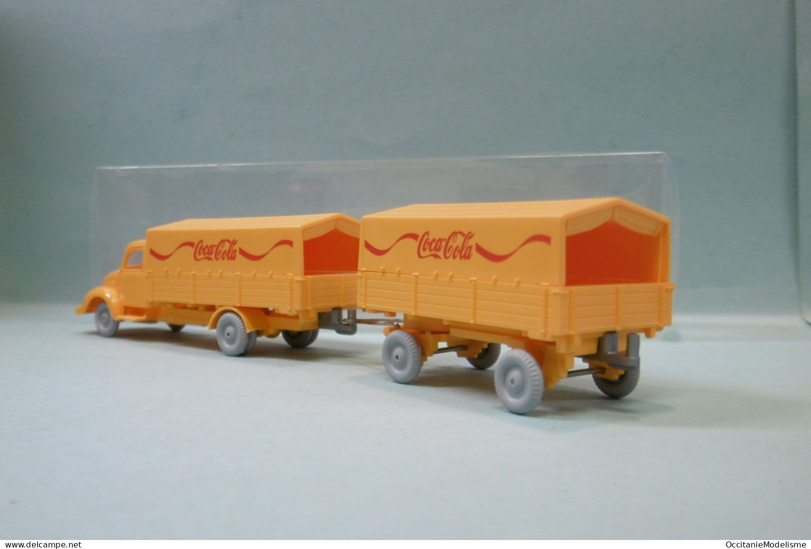 IMU - Camion MAGIRUS 3500 COCA COLA + Remorque Bâché Jaune Orangé HO 1/87 - Véhicules Routiers