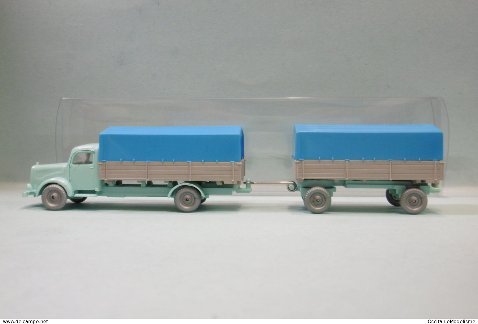 IMU - Camion MERCEDES 5000 + Remorque Turquoise Bâche Bleu HO 1/87 - Road Vehicles