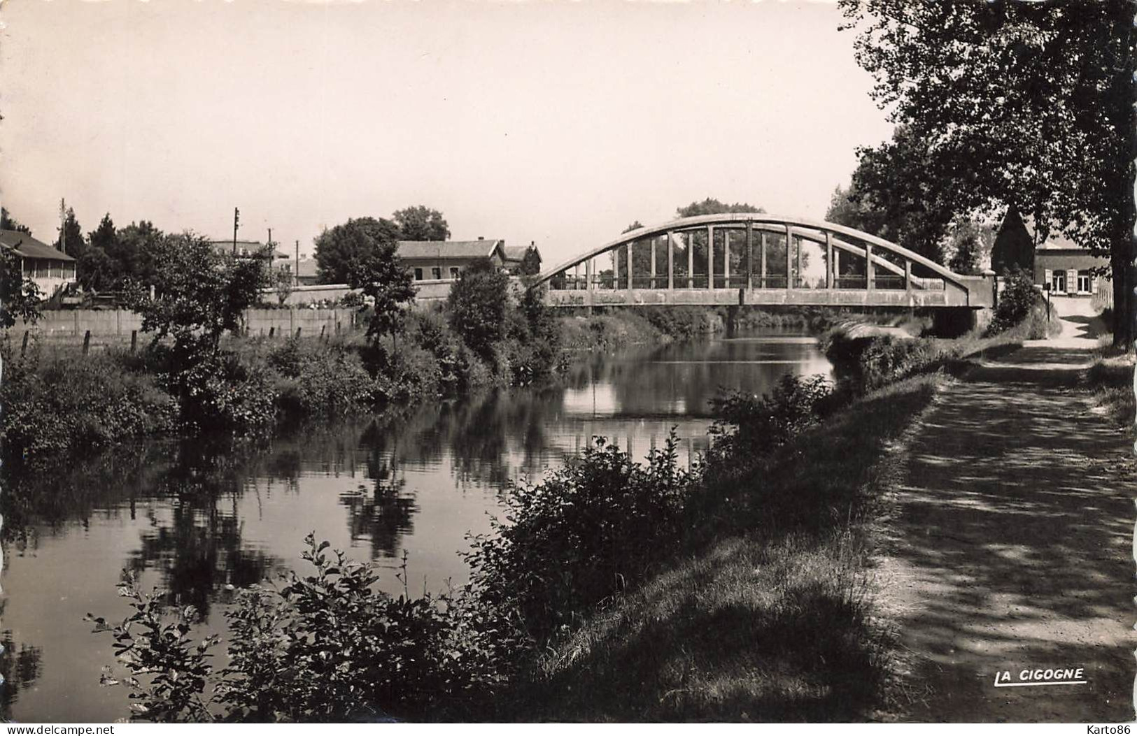 Berlaimont * La Sambre Et Le Pont Du Village - Berlaimont