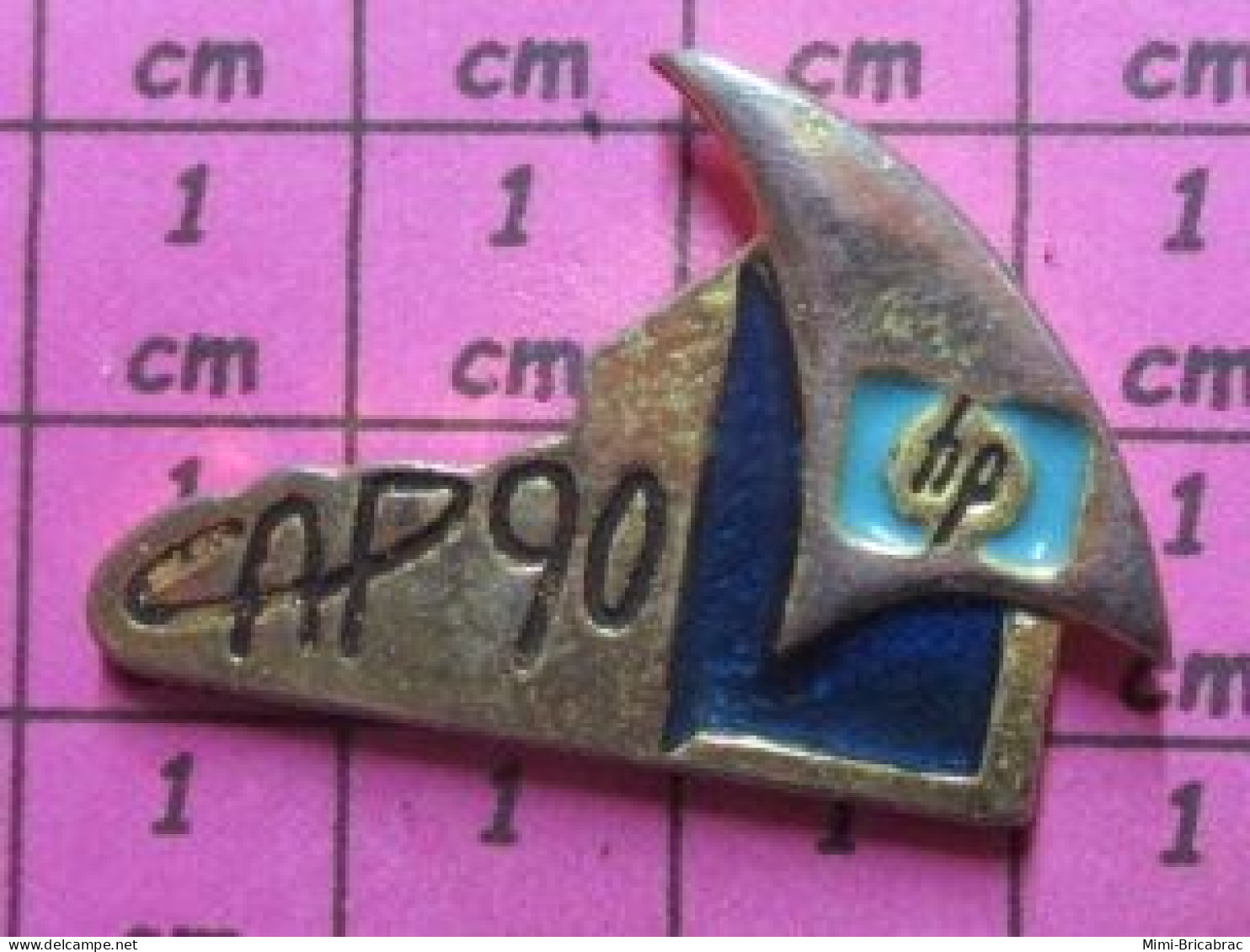 713g Pin's Pins / Beau Et Rare / SPORTS / VOILE VOLIER HP HEWLETT-PACKARD CAP 90 - Sailing, Yachting