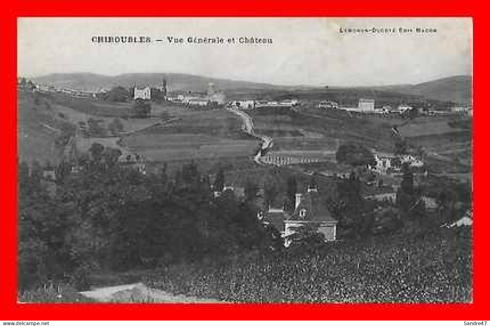 CPA (69) CHIROUBLES.  Vue Générale Et Le Château...*1096 - Chiroubles