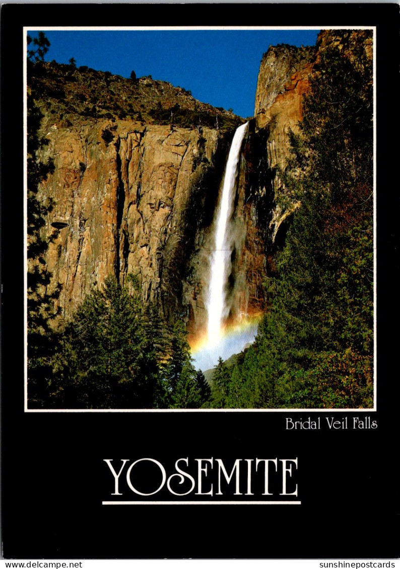 Yellowstone National Park Bridal Veil Falls - USA National Parks