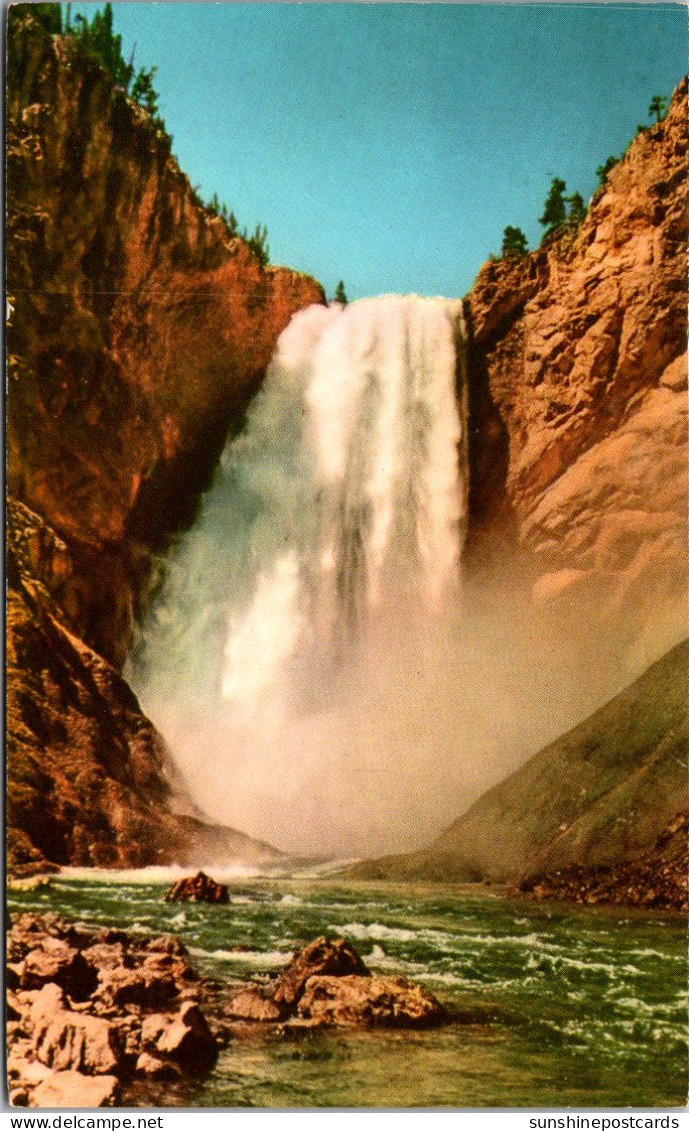 Yellowstone National Park Lower Falls Of The Yellowstone - USA National Parks