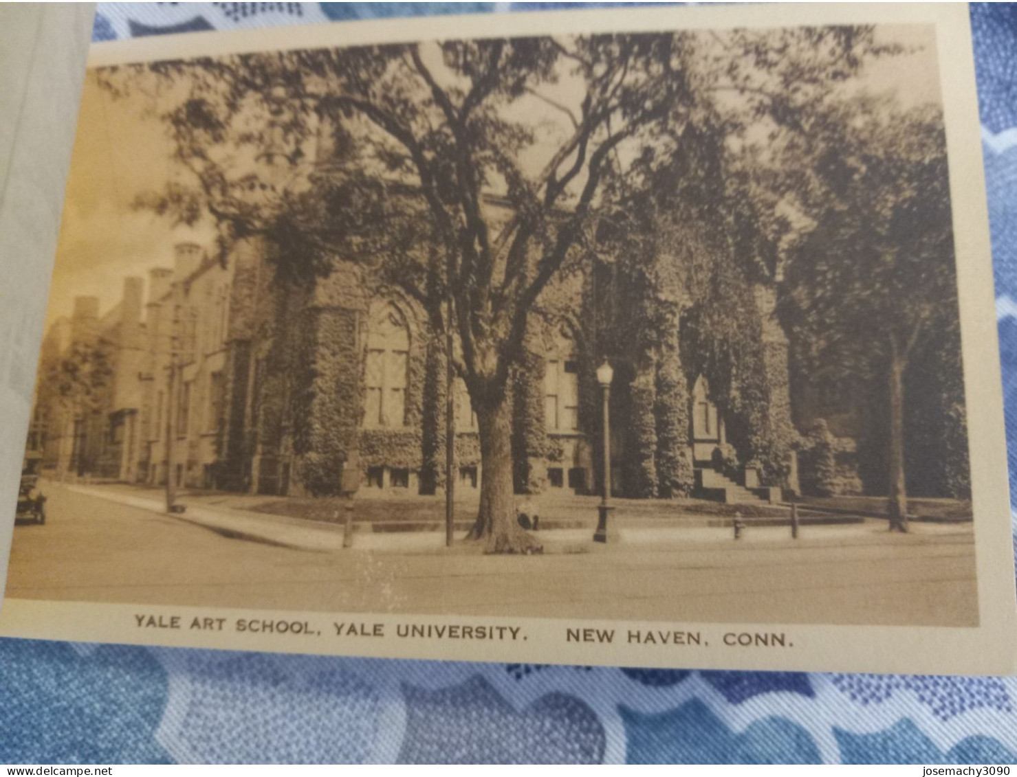 Libreto de Postales de la Universidad de Yale