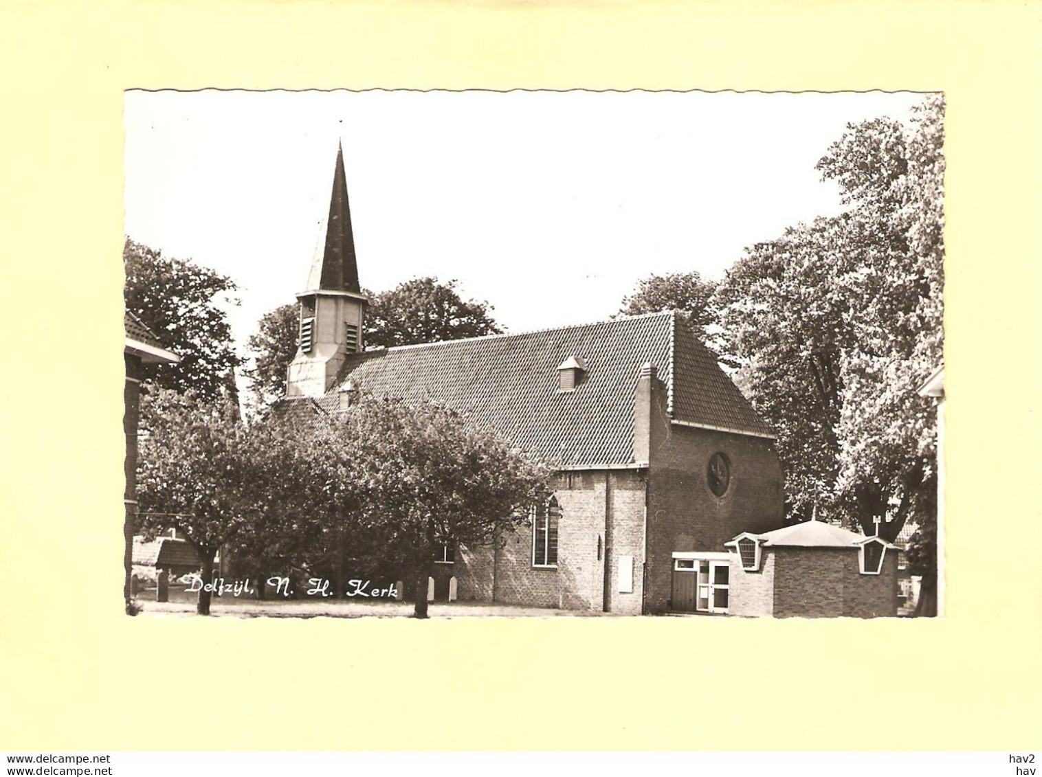 Delfzijl Gezicht Op NH Kerk RY43145 - Delfzijl