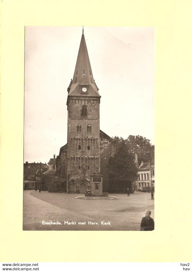 Enschede  Markt Bij NH Kerk 1958 RY42536 - Enschede