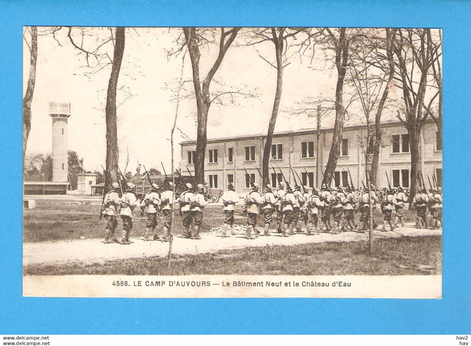 Le Camp D'Auvours Watertoren En Militairen RY47106 - Wassertürme & Windräder (Repeller)