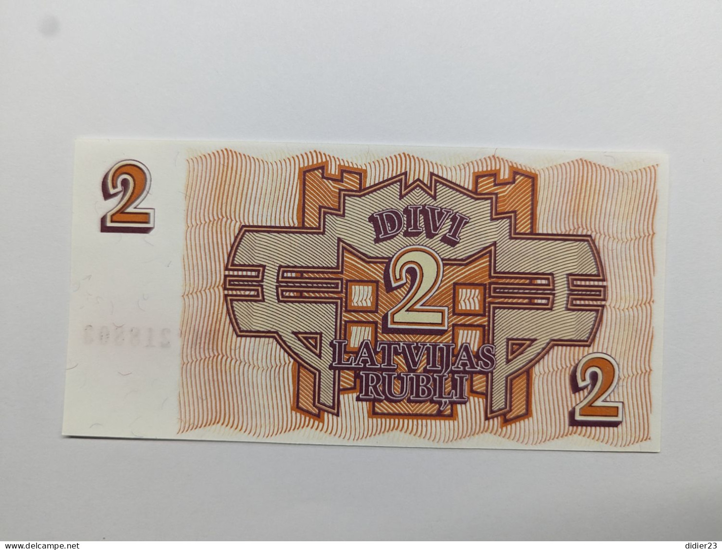 BILLET DE BANQUE LETTONIE - Latvia