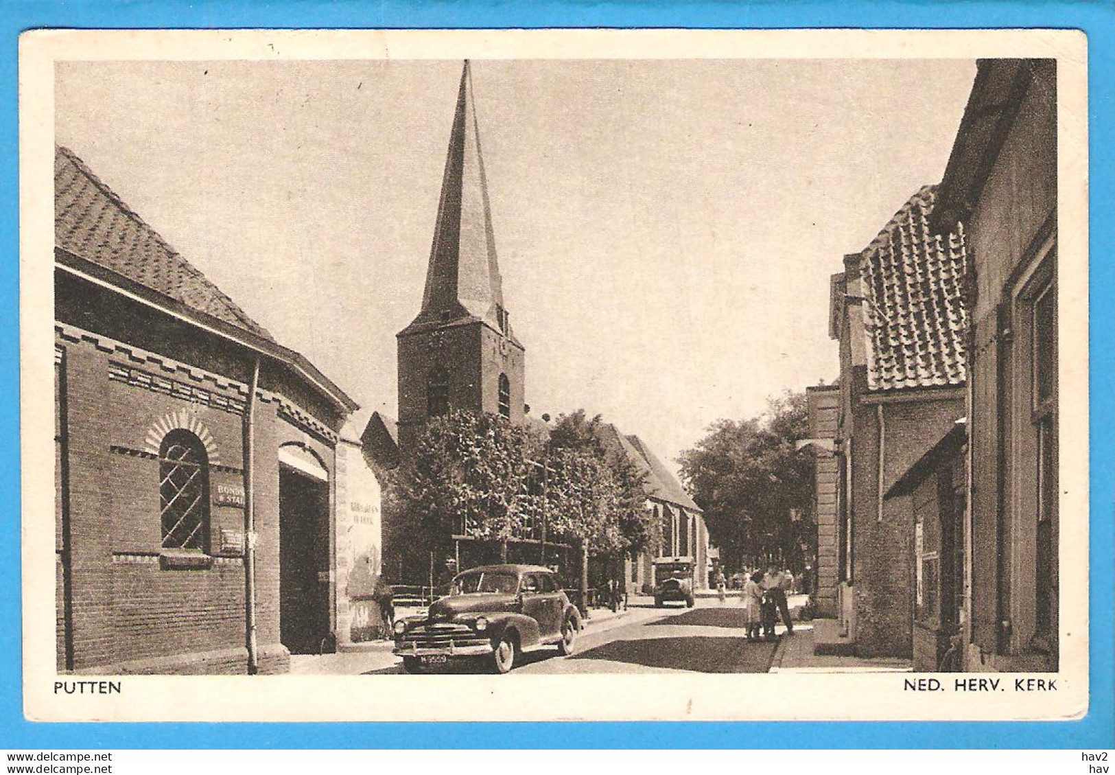 Putten Oude Auto Voor NH Kerk 1950 RY48031 - Putten
