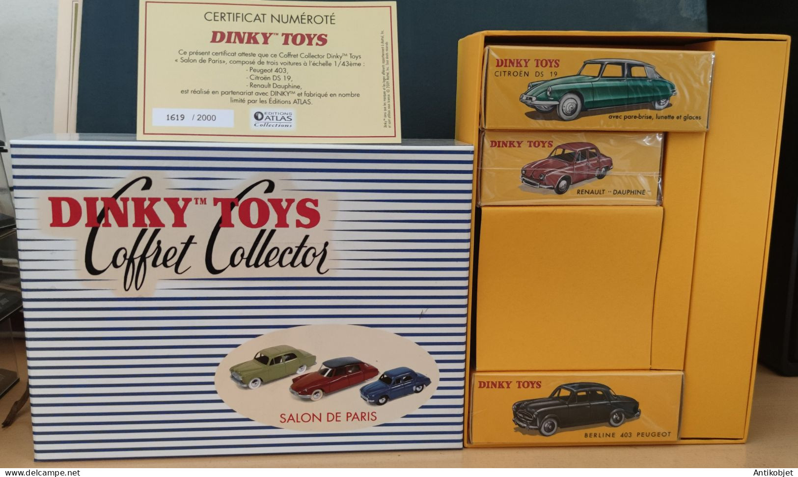 Dinky Toys Atlas Coffret Salon De Paris (Peugeot 403-Citroen Ds19-Dauphine) 1:43 - Dinky