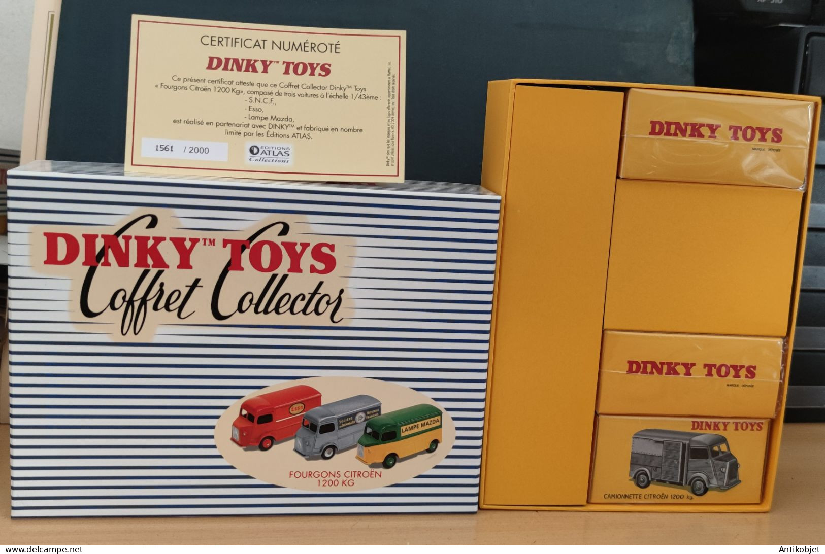 Dinky Toys Atlas Coffret Citroen 1200 Kg (fourgons Esso-Lampe Mazda-Sncf) 1:43 - Dinky